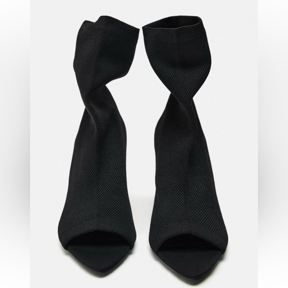 OPEN TOE FABRIC ANKLE BOOTS - Picture 3 of 3